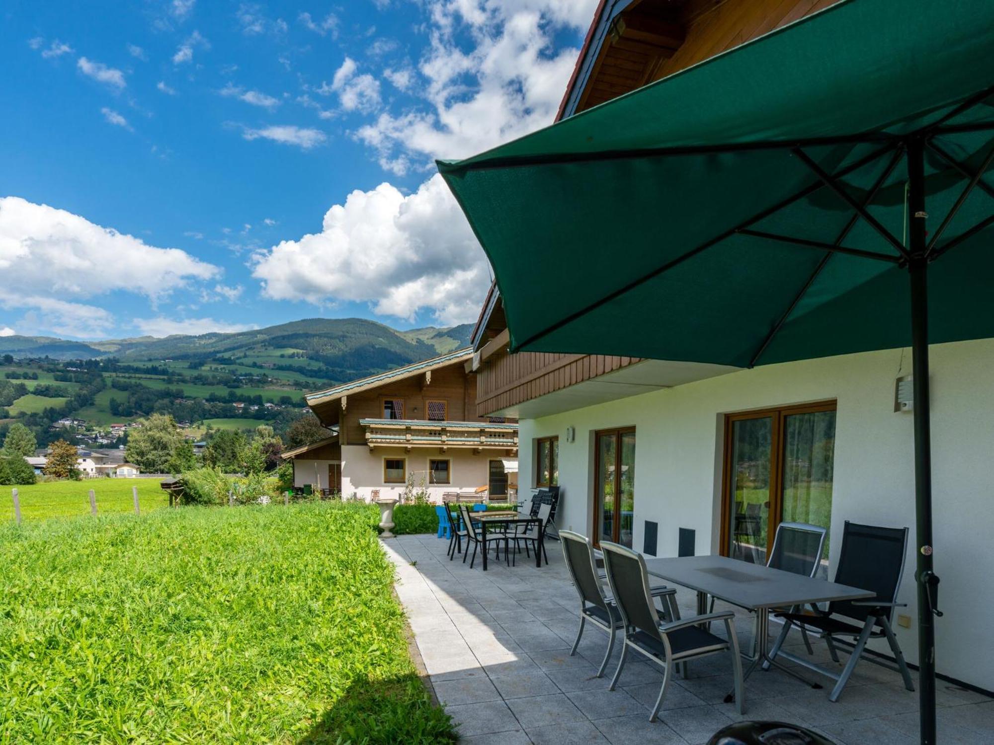 Holiday Home In Ski Area In Mittersill Exteriör bild